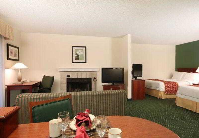 Sonesta Es Suites South Brunswick - Princeton Monmouth Junction Εξωτερικό φωτογραφία